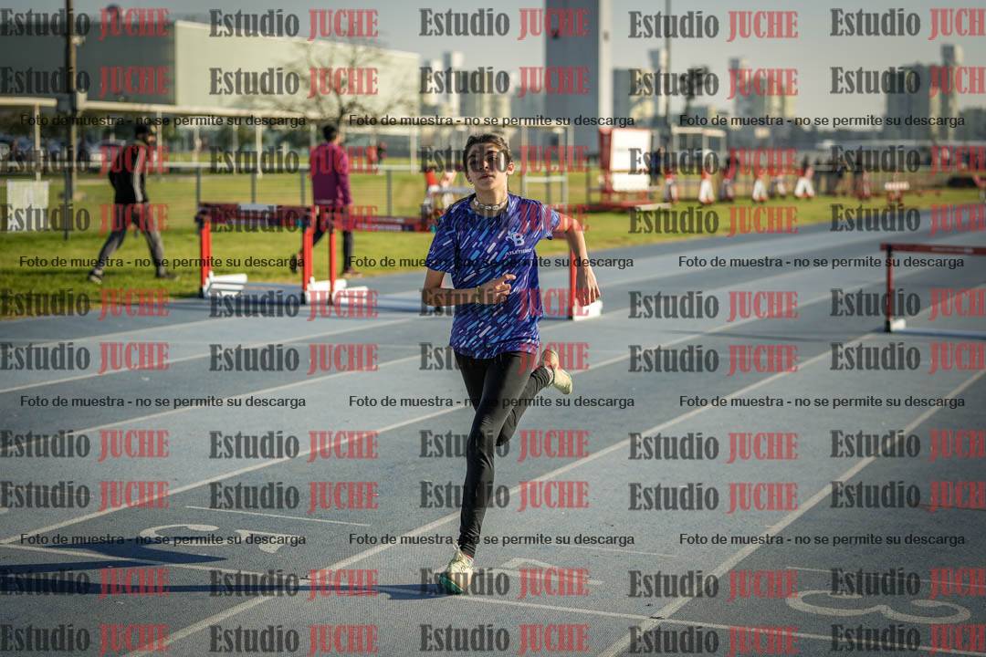 Fotos de los 80 m con vallas de mujeres