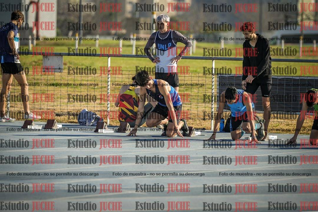 Fotos de los 110 m con vallas de varones