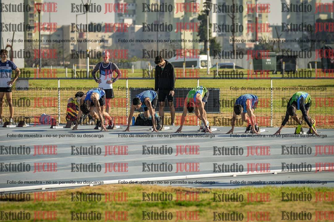 Fotos de los 110 m con vallas de varones