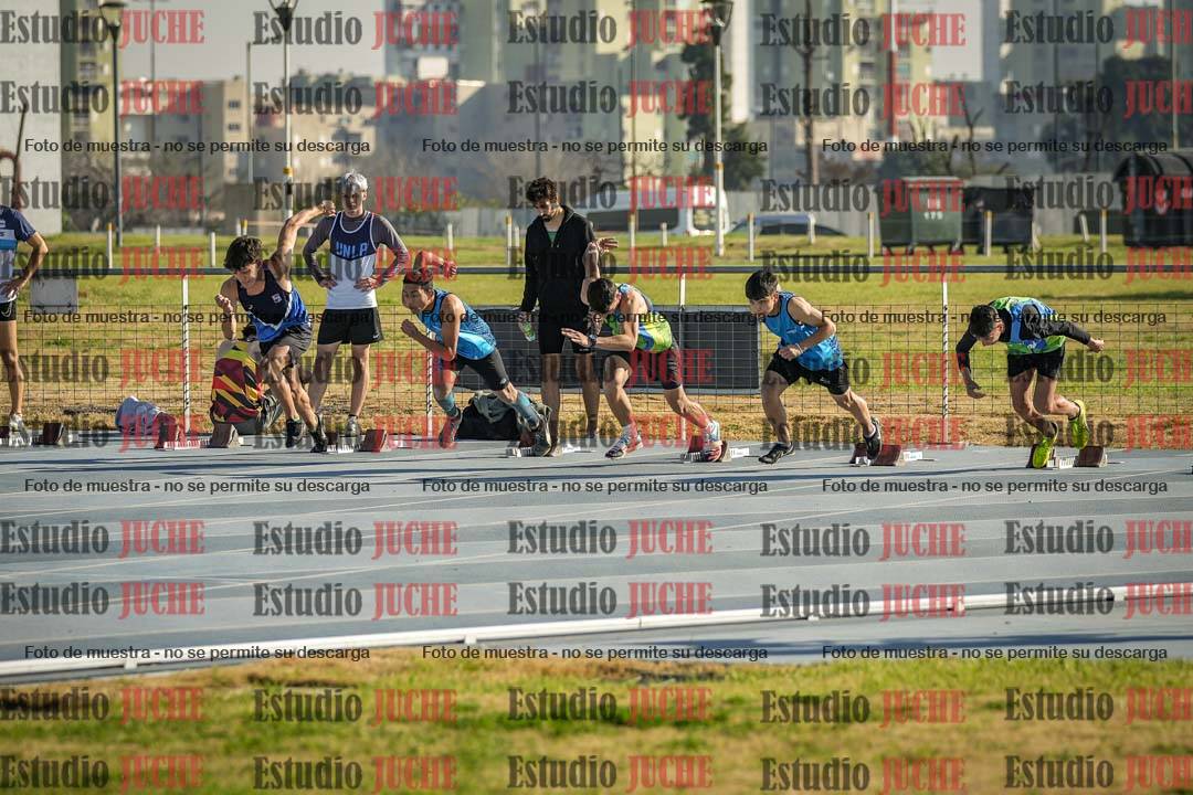 Fotos de los 110 m con vallas de varones