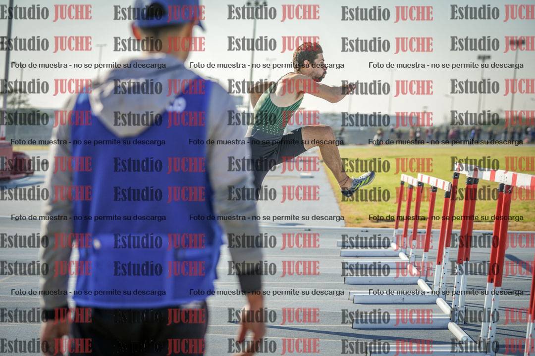 Fotos de los 110 m con vallas de varones