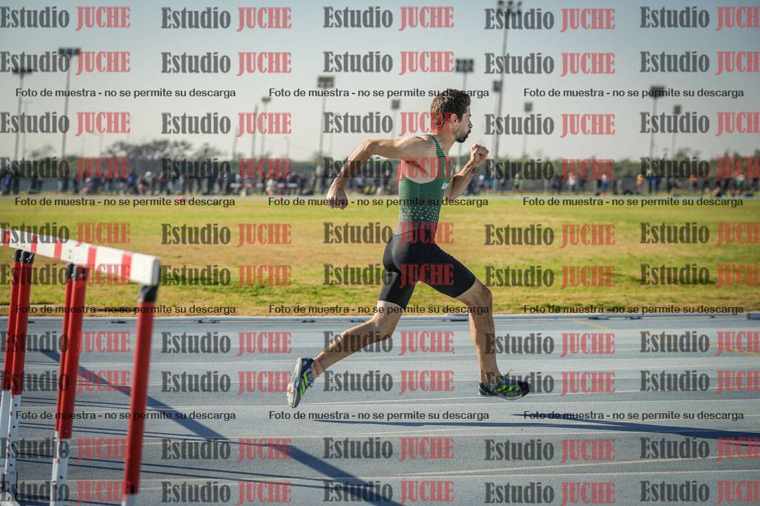 Fotos de los 110 m con vallas de varones