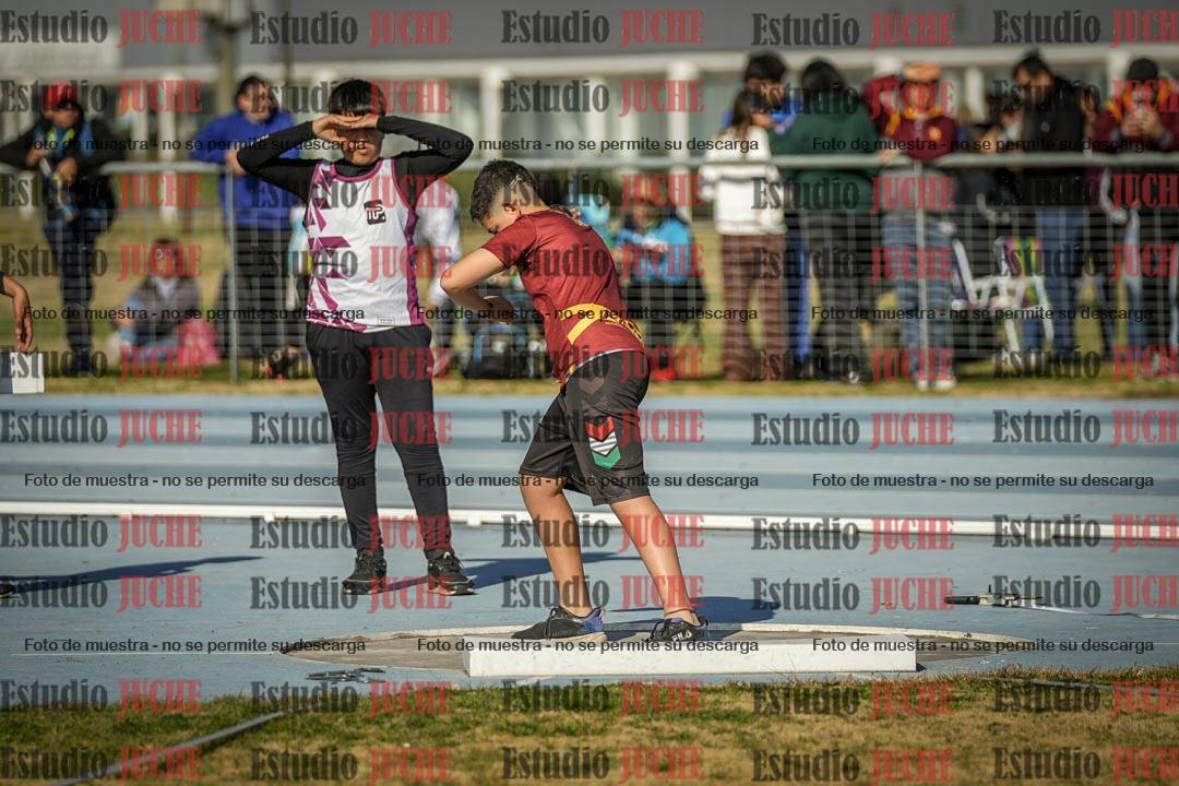 Fotos del lanzamiento de bala de varones