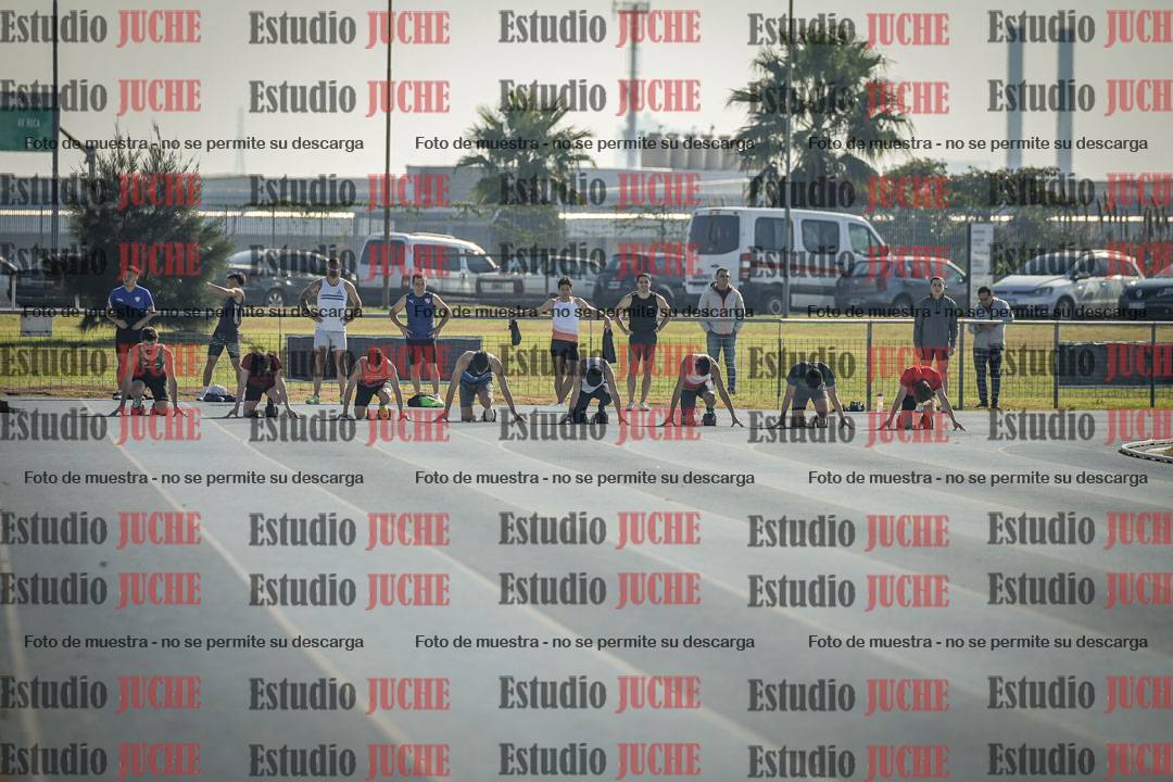 Fotos de los 100 m llanos de varones