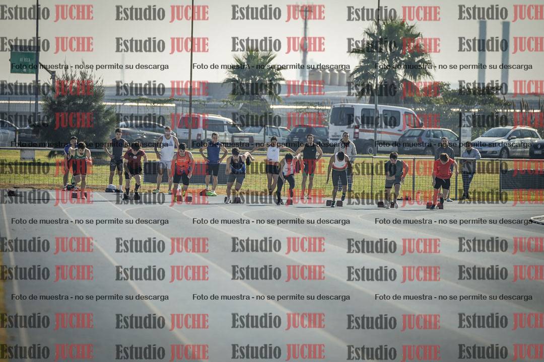 Fotos de los 100 m llanos de varones