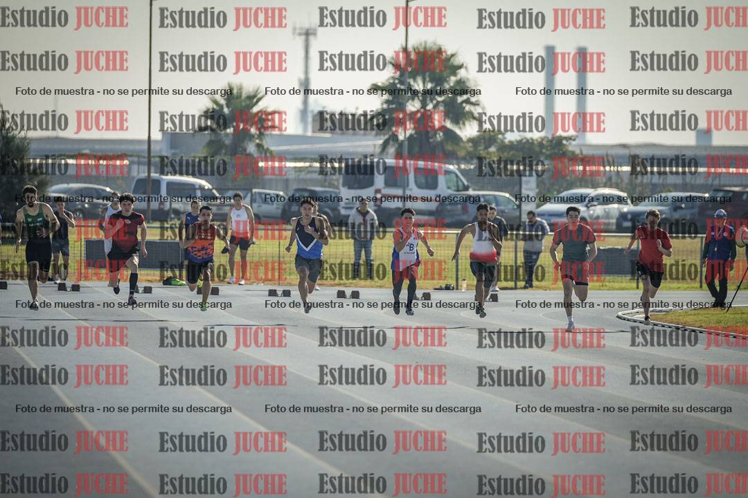 Fotos de los 100 m llanos de varones