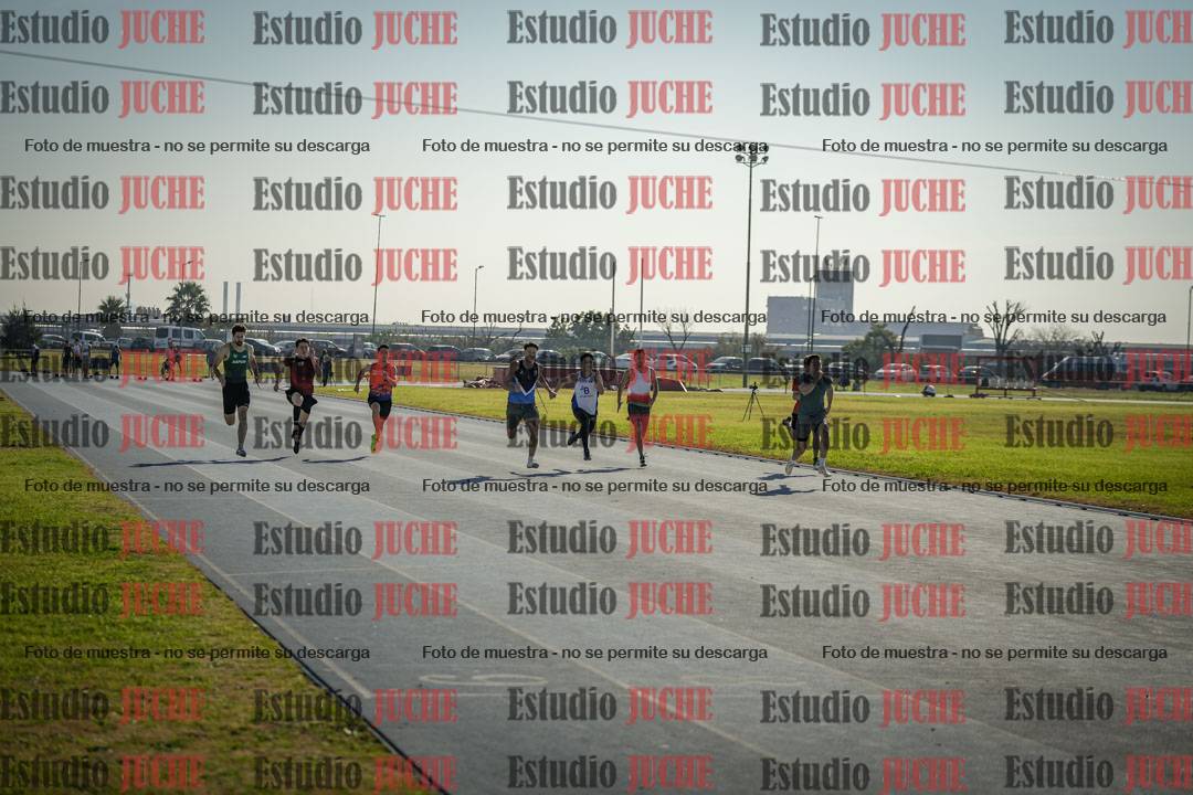 Fotos de los 100 m llanos de varones