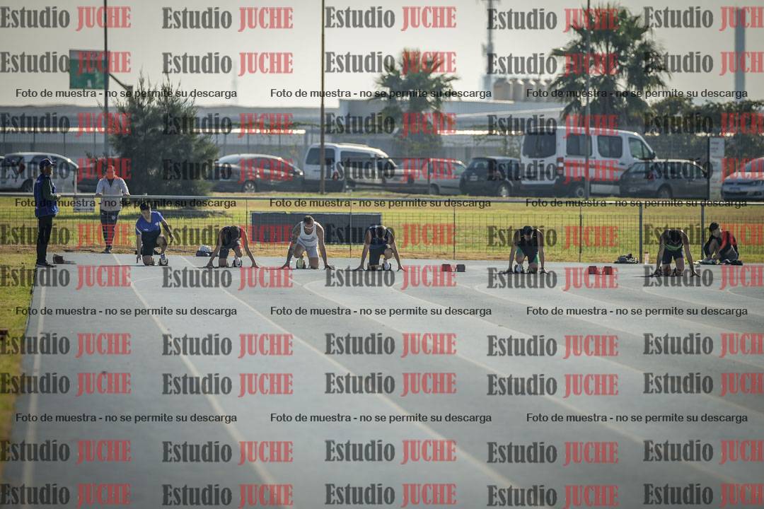 Fotos de los 100 m llanos de varones