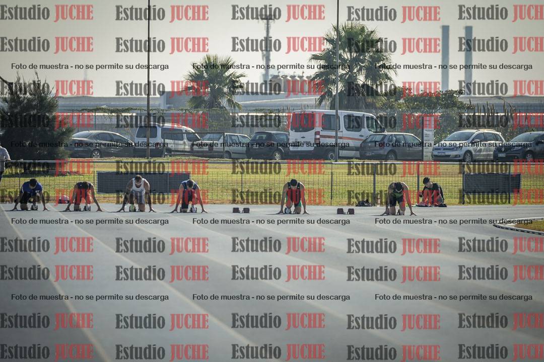 Fotos de los 100 m llanos de varones