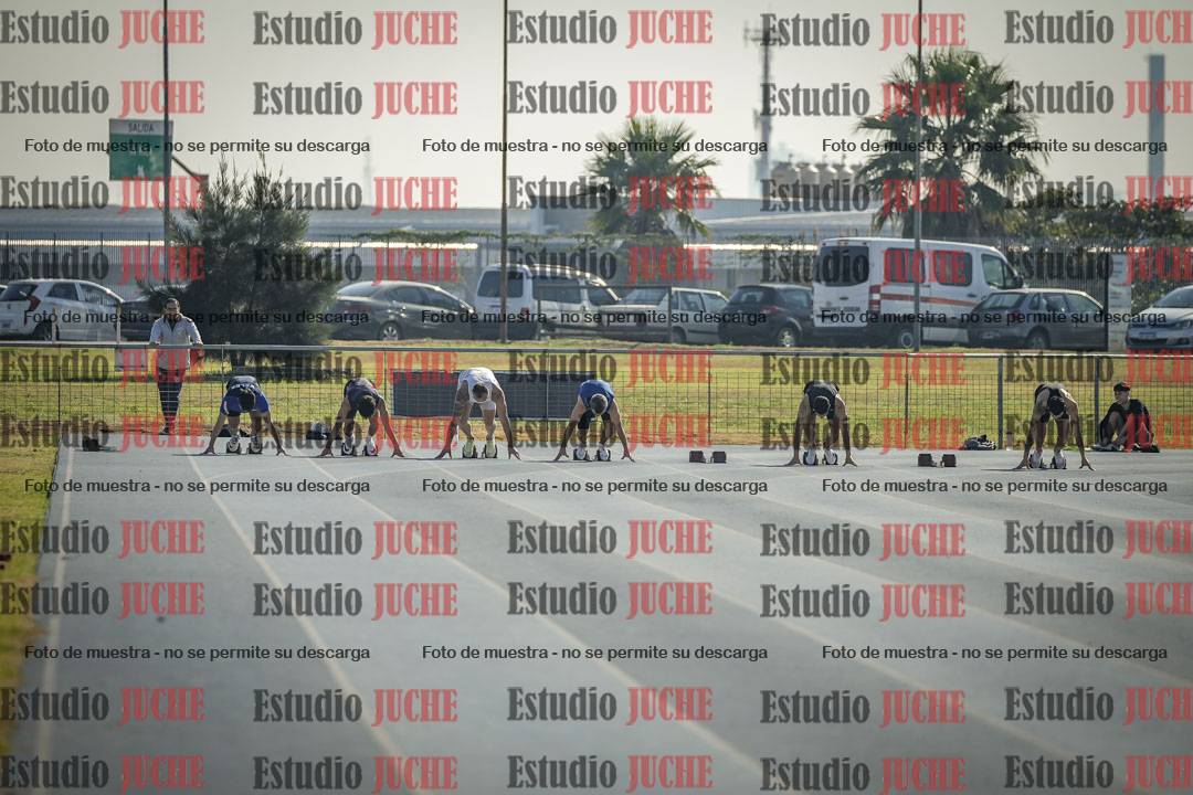 Fotos de los 100 m llanos de varones