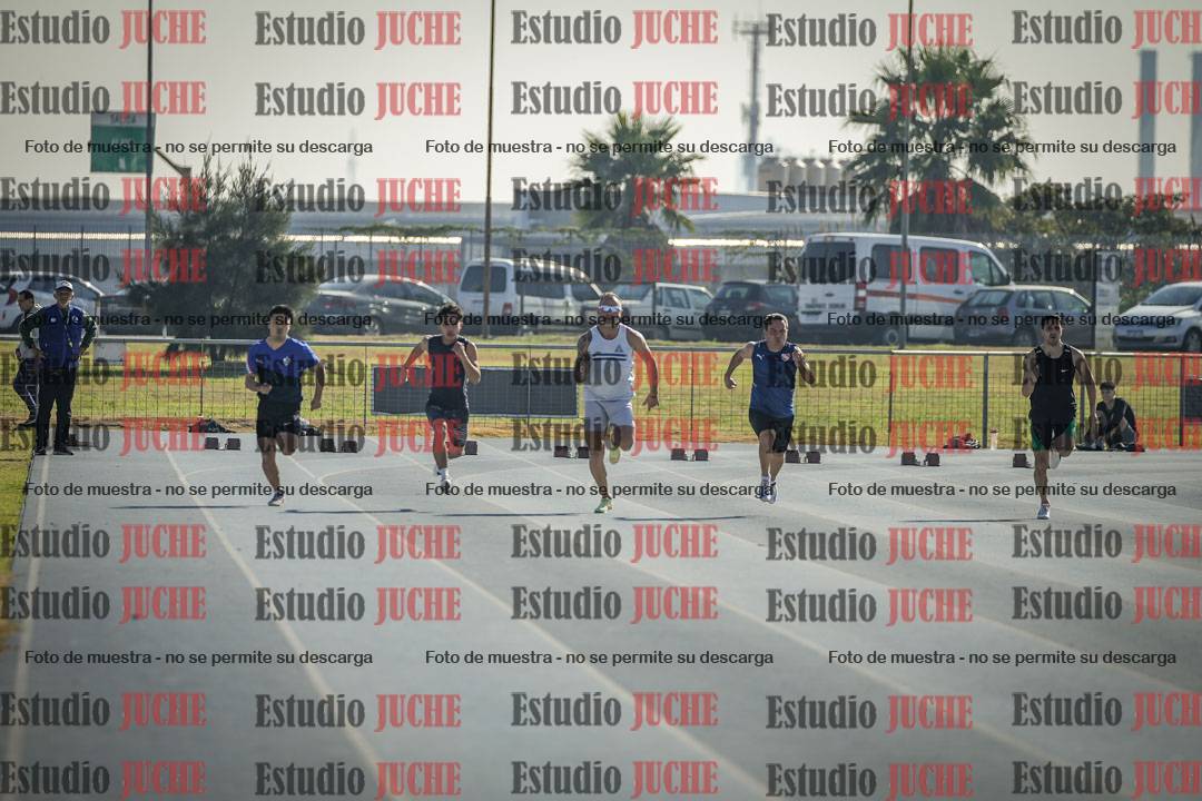 Fotos de los 100 m llanos de varones