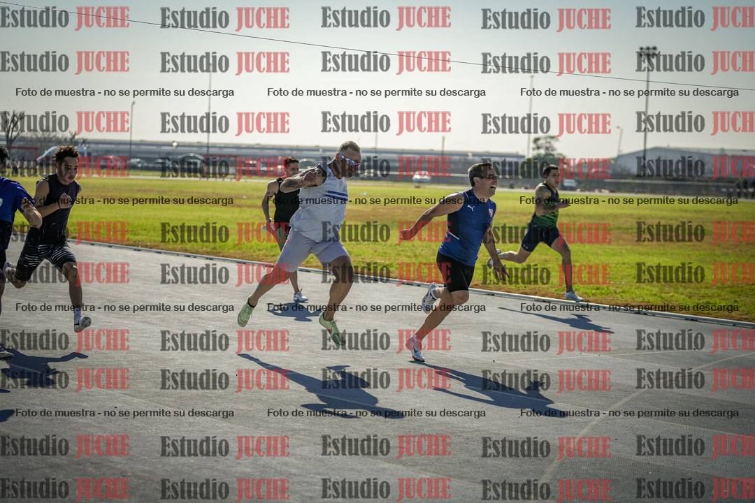 Fotos de los 100 m llanos de varones