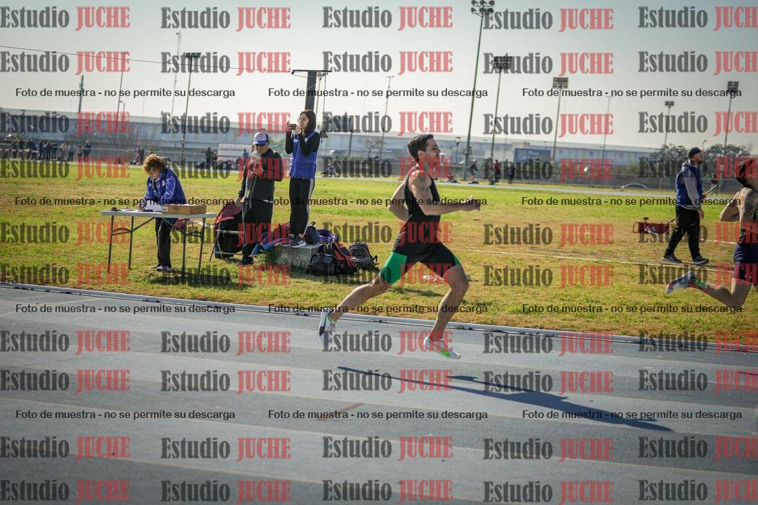 Fotos de los 100 m llanos de varones