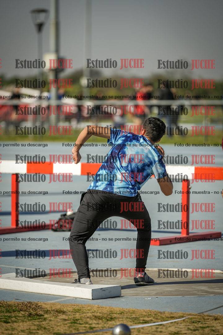 Fotos del lanzamiento de bala de varones