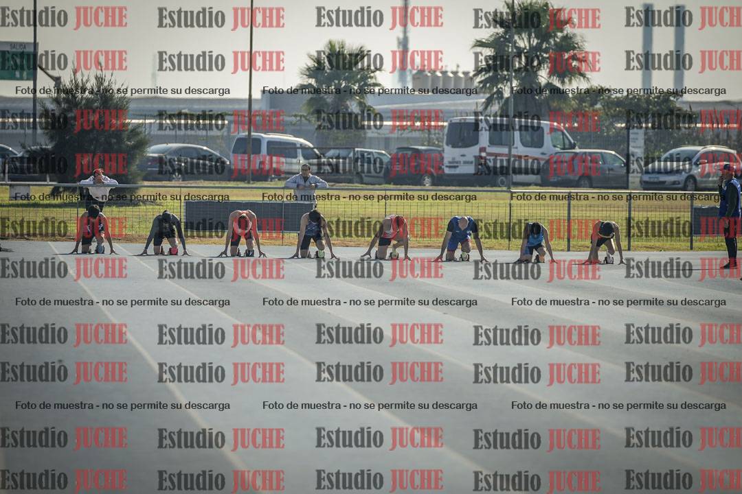 Fotos de los 100 m llanos de varones