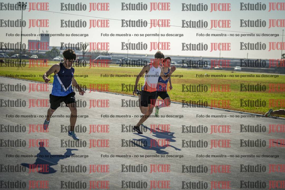 Fotos de los 100 m llanos de varones