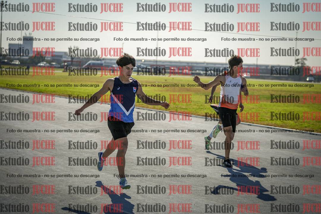 Fotos de los 100 m llanos de varones