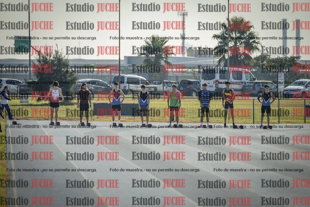 Fotos de los 100 m llanos de varones