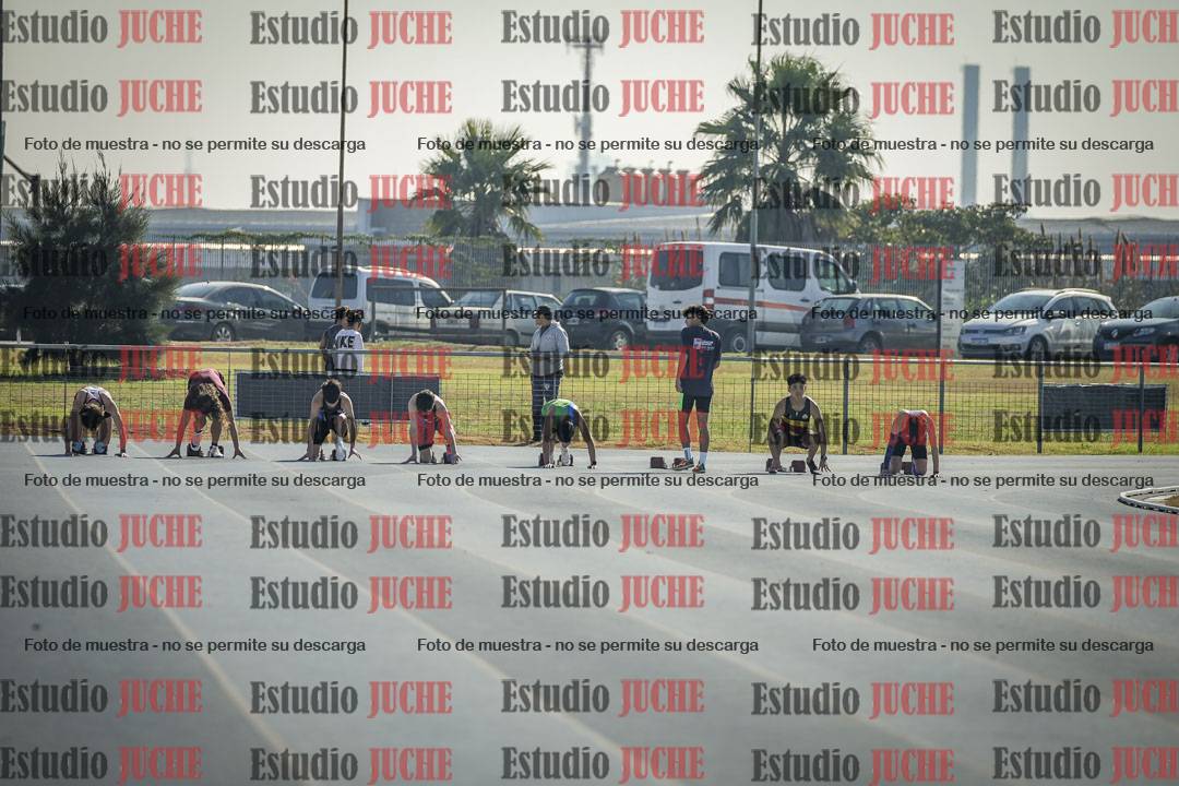 Fotos de los 100 m llanos de varones