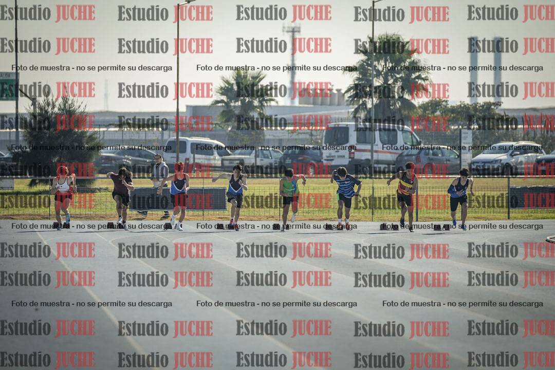 Fotos de los 100 m llanos de varones