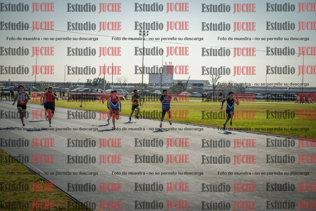 Fotos de los 100 m llanos de varones