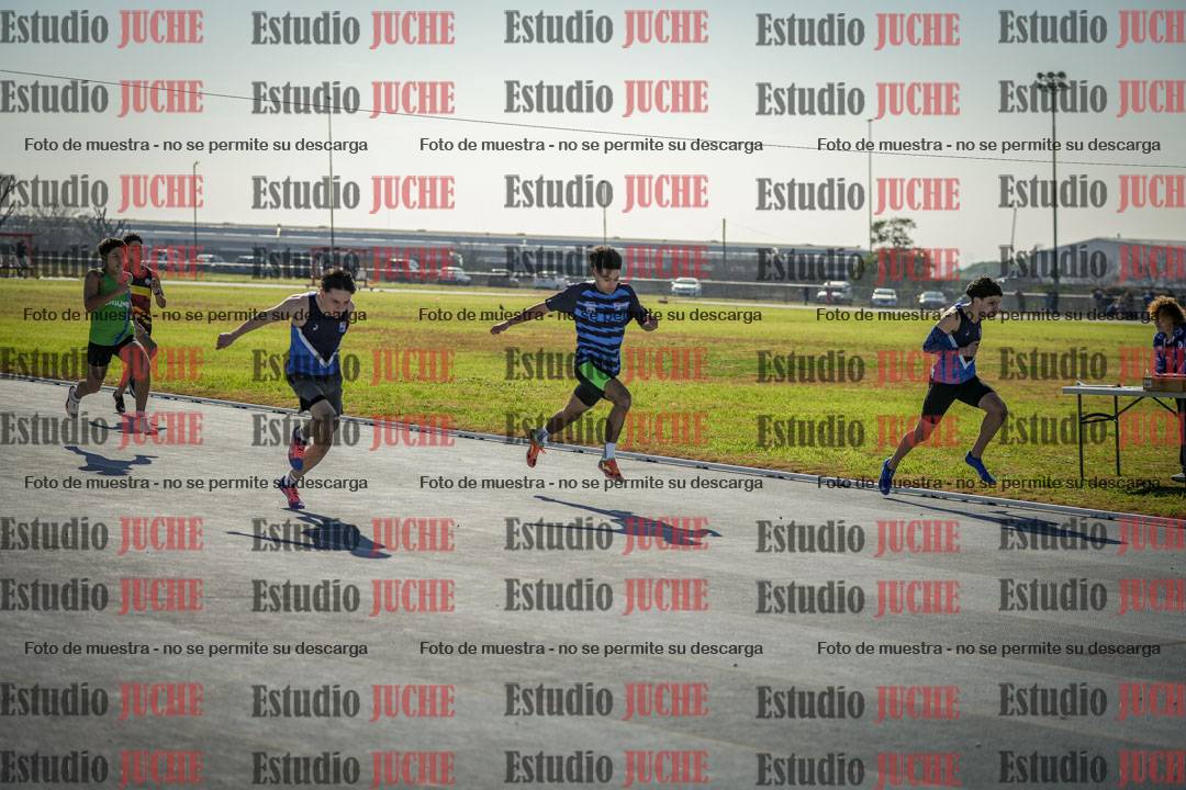 Fotos de los 100 m llanos de varones