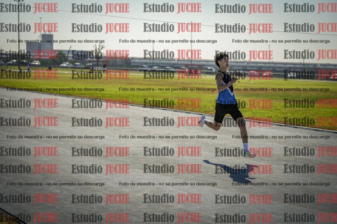 Fotos de los 100 m llanos de varones
