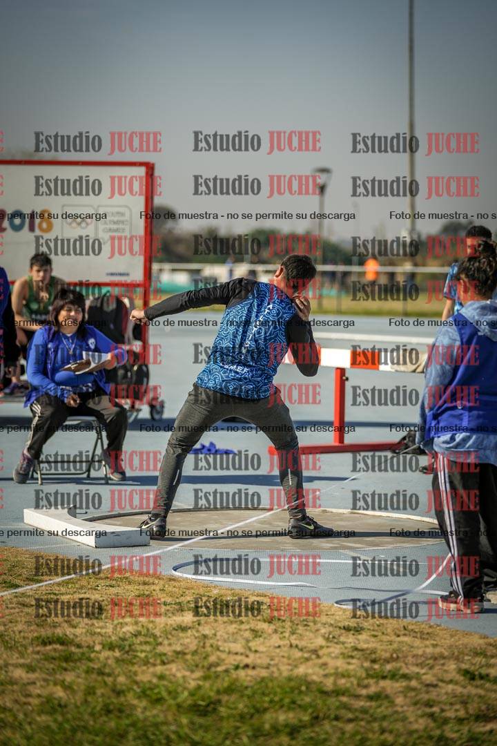 Fotos del lanzamiento de bala de varones