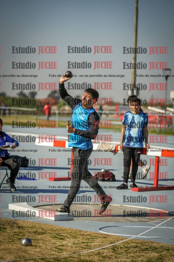 Fotos del lanzamiento de bala de varones