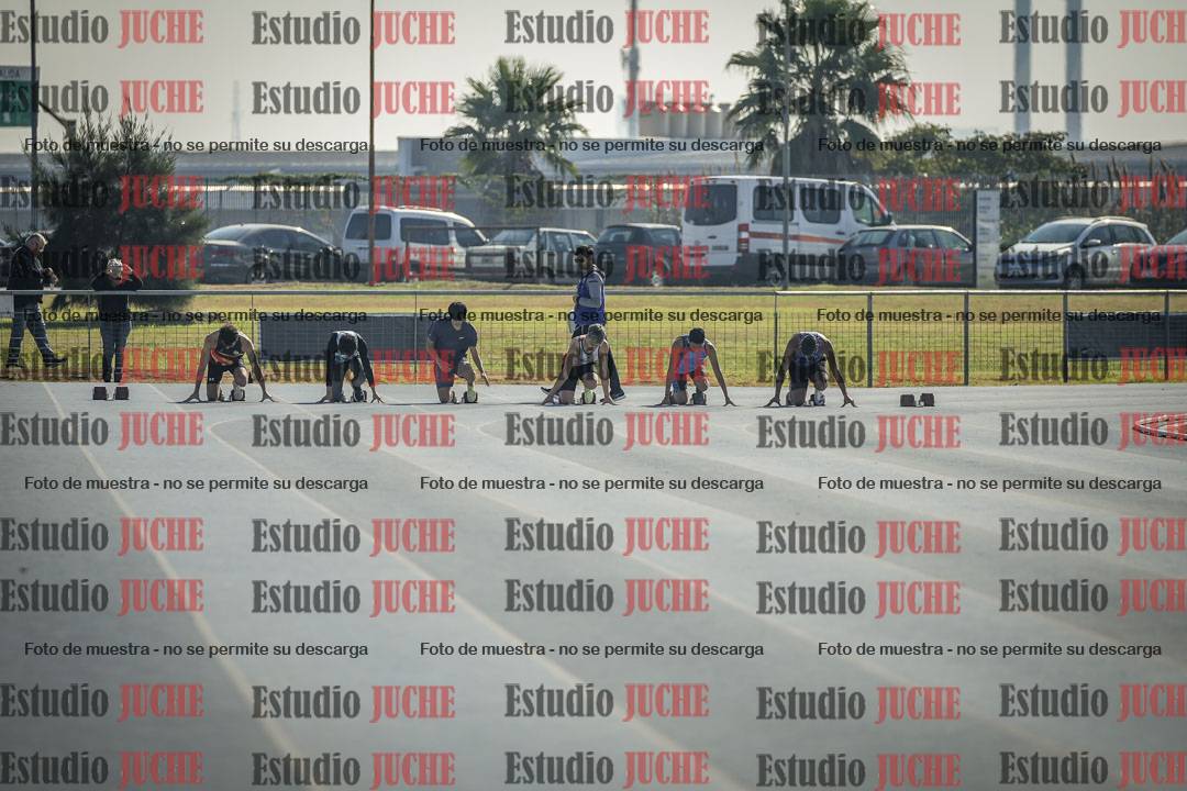 Fotos de los 100 m llanos de varones