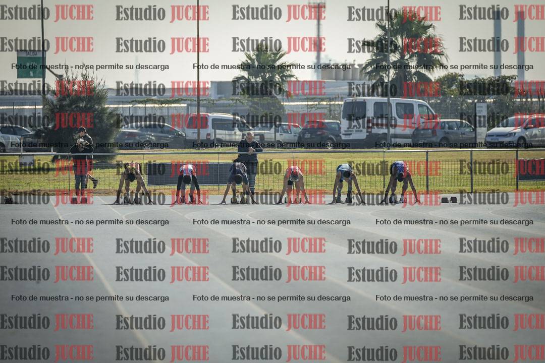 Fotos de los 100 m llanos de varones