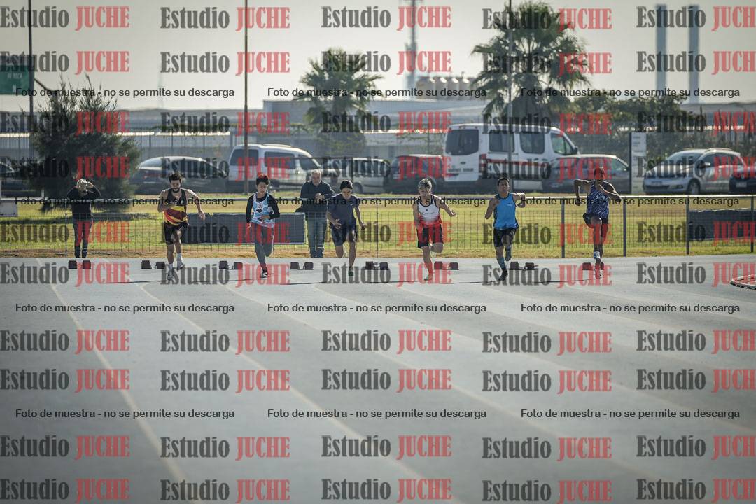 Fotos de los 100 m llanos de varones