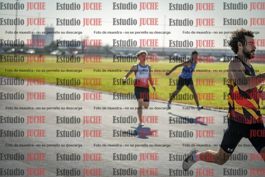 Fotos de los 100 m llanos de varones