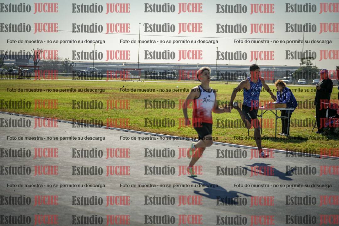 Fotos de los 100 m llanos de varones