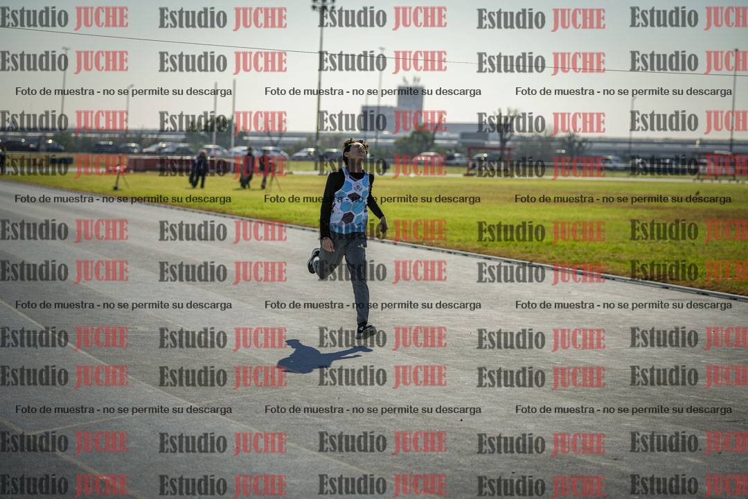Fotos de los 100 m llanos de varones