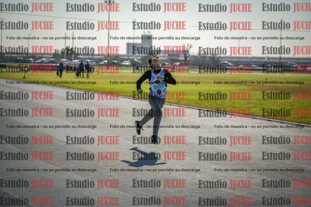 Fotos de los 100 m llanos de varones