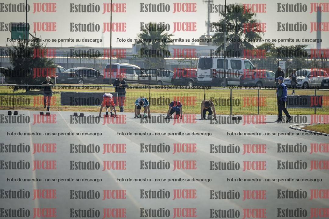 Fotos de los 100 m llanos de varones