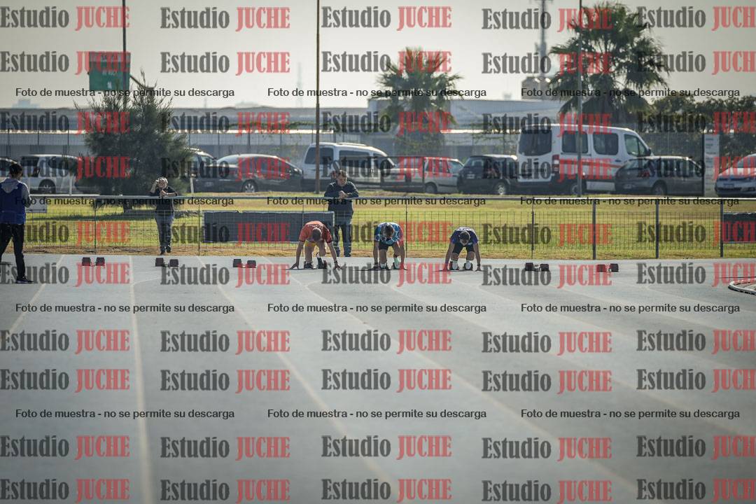 Fotos de los 100 m llanos de varones