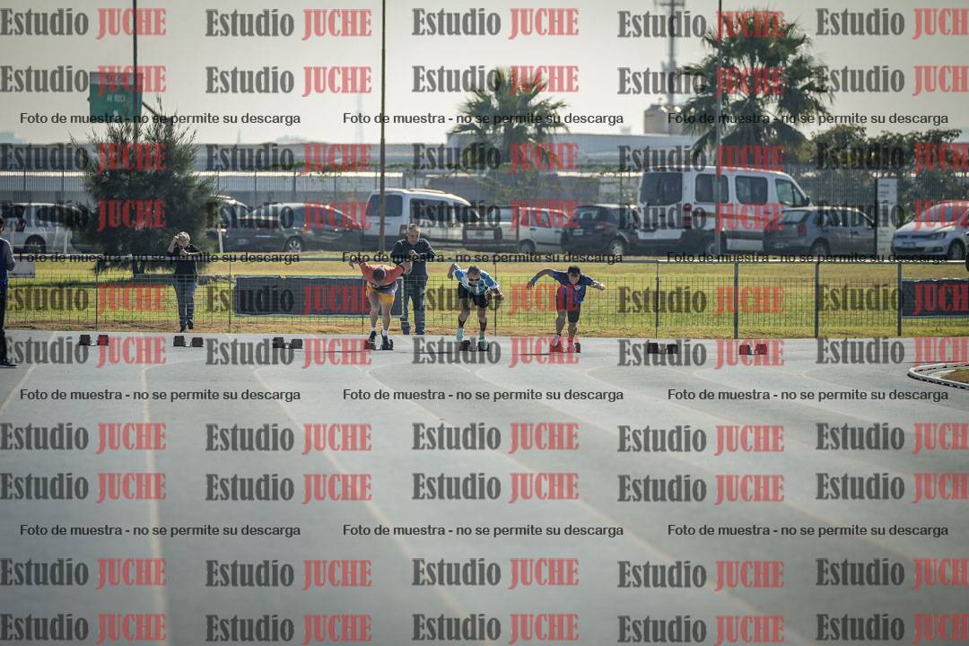 Fotos de los 100 m llanos de varones