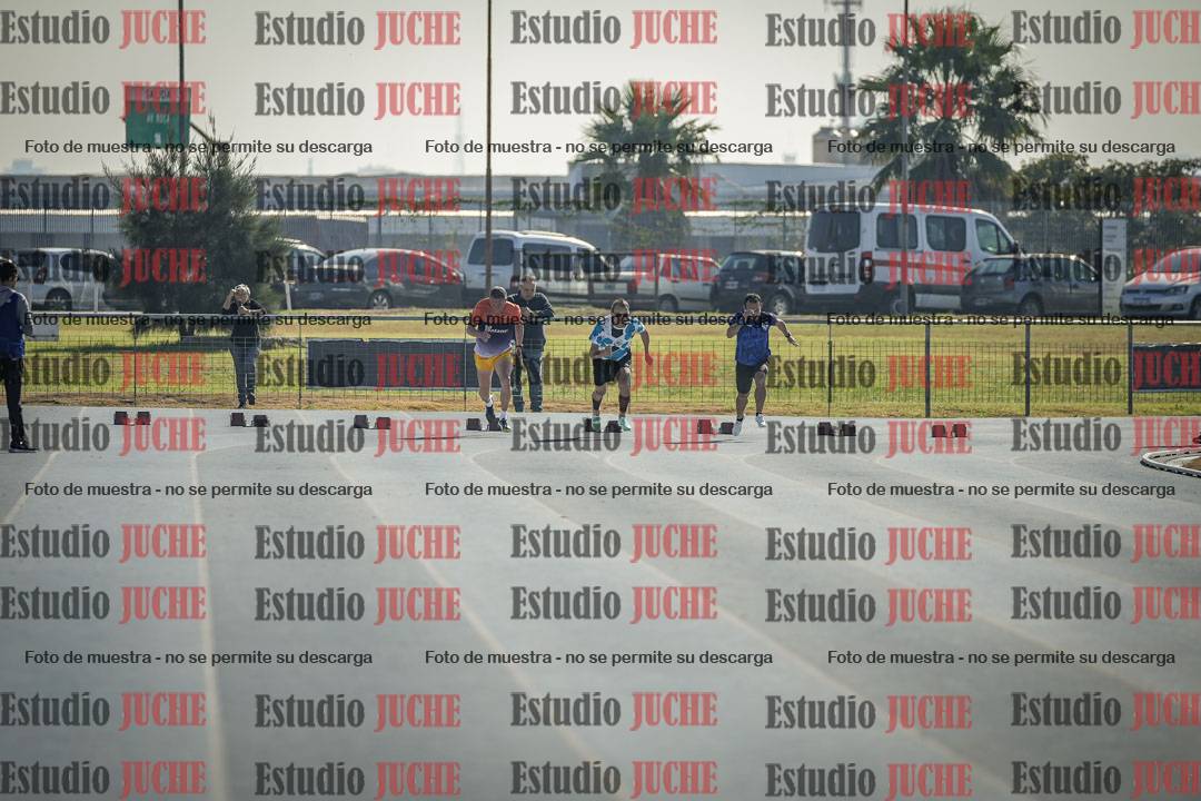 Fotos de los 100 m llanos de varones
