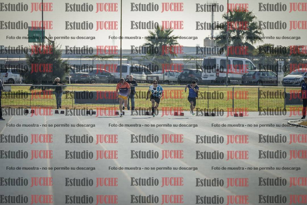Fotos de los 100 m llanos de varones