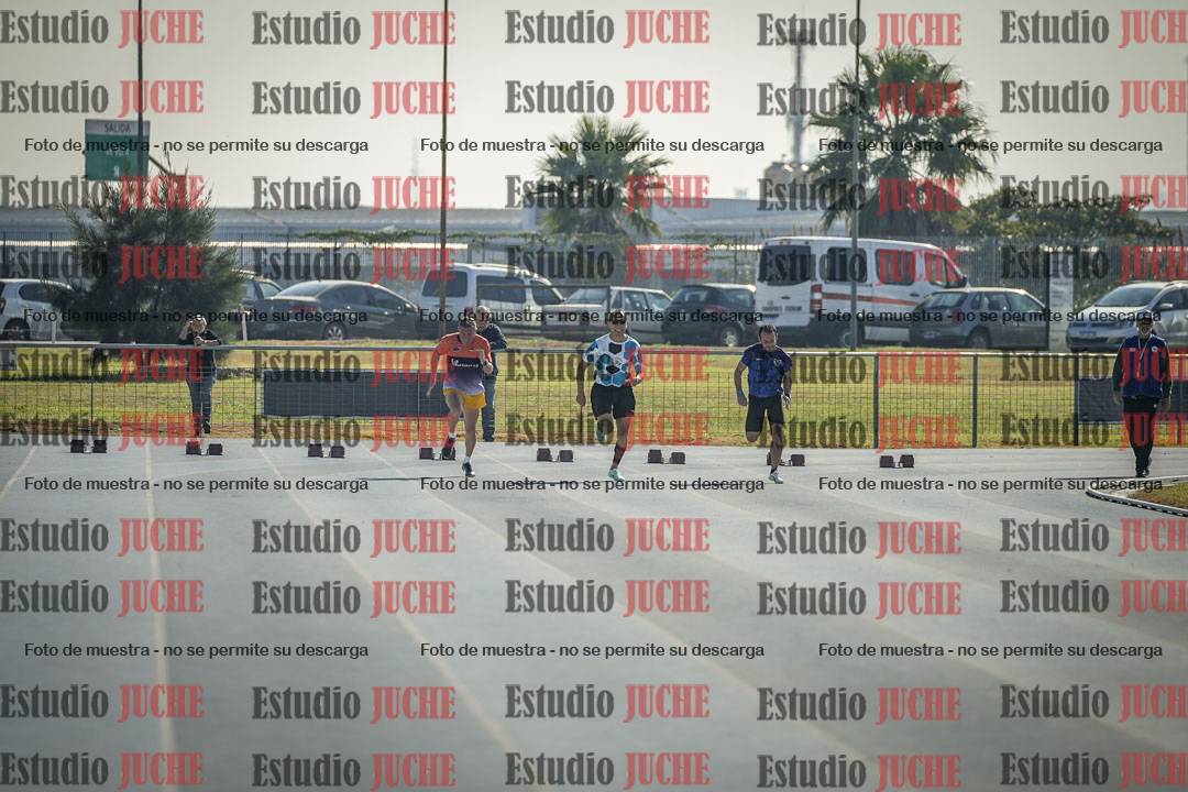 Fotos de los 100 m llanos de varones