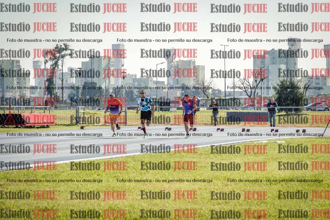 Fotos de los 100 m llanos de varones