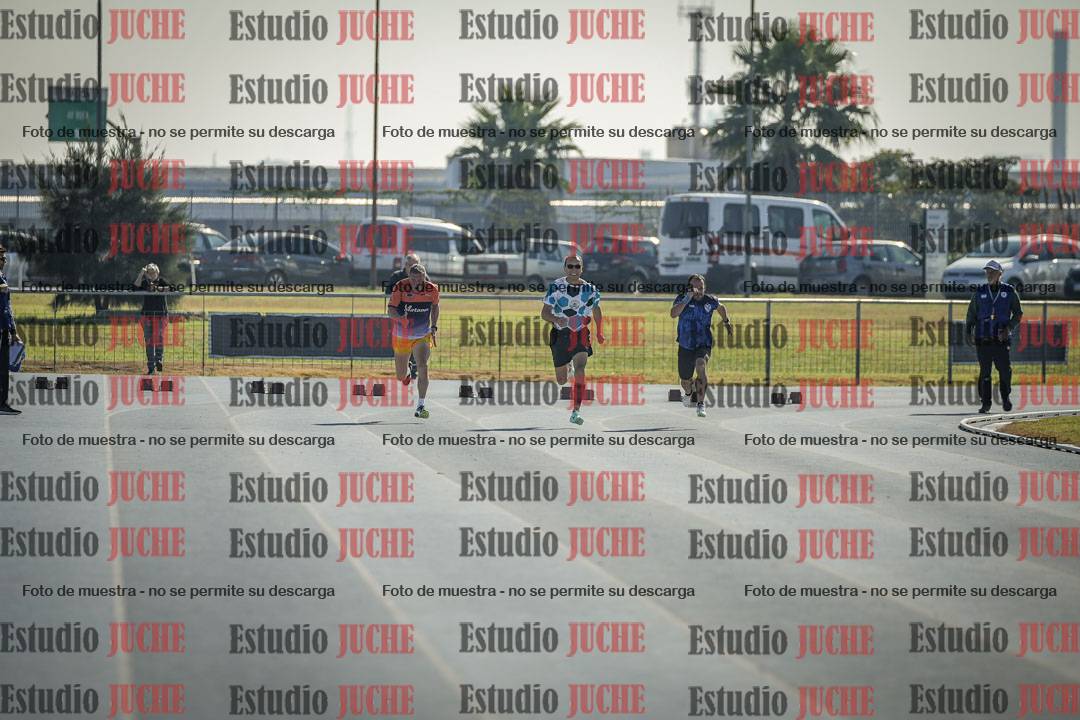 Fotos de los 100 m llanos de varones