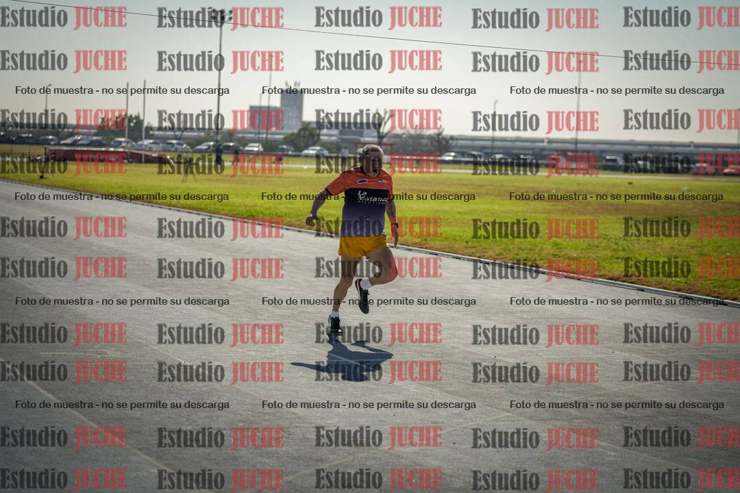 Fotos de los 100 m llanos de varones