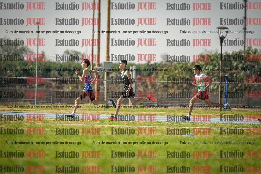 Fotos de los 600 m llanos de varones
