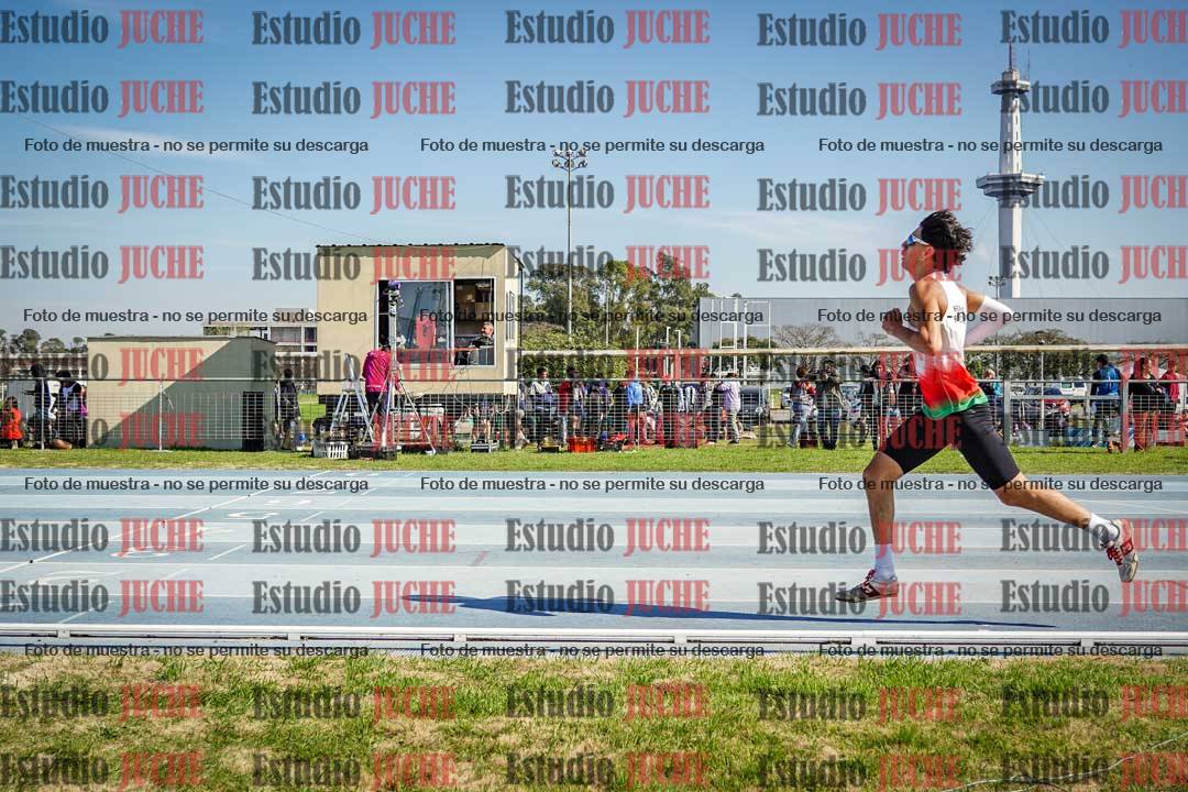 Fotos de los 600 m llanos de varones
