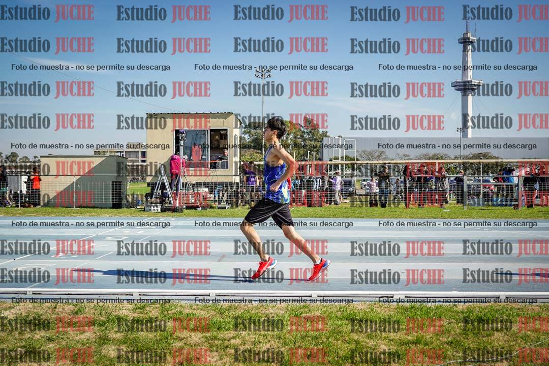 Fotos de los 600 m llanos de varones