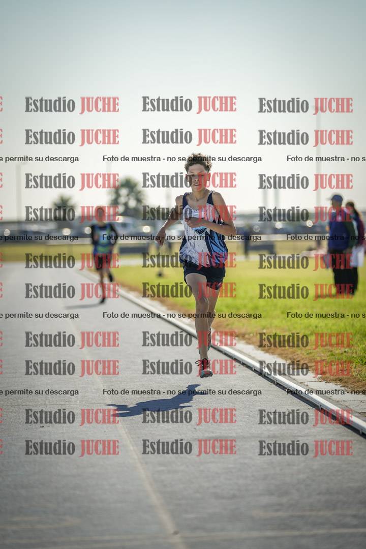 Fotos de los 600 m llanos de varones