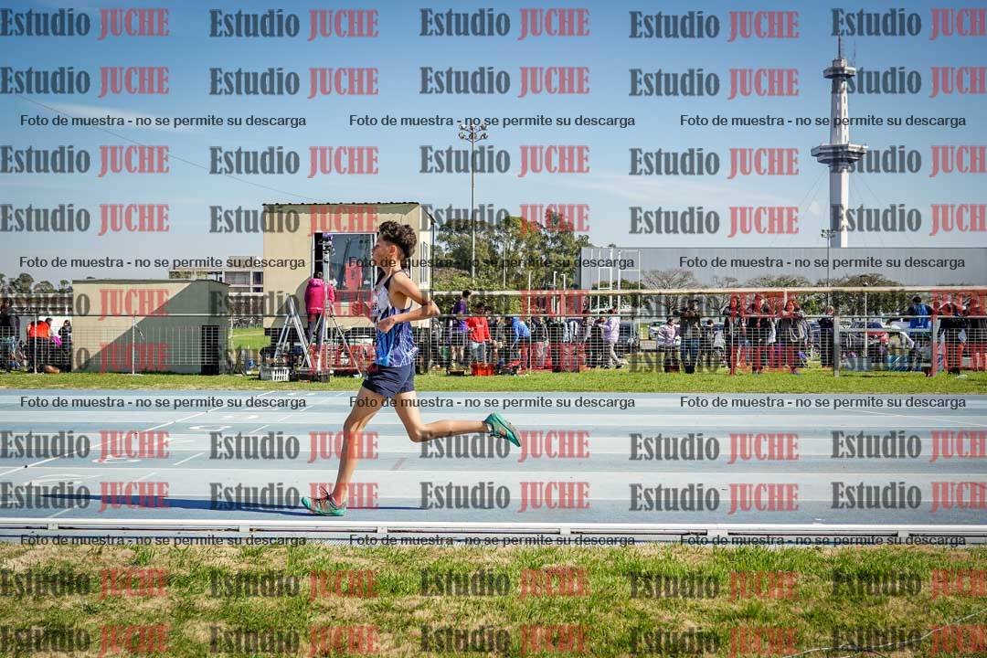 Fotos de los 600 m llanos de varones